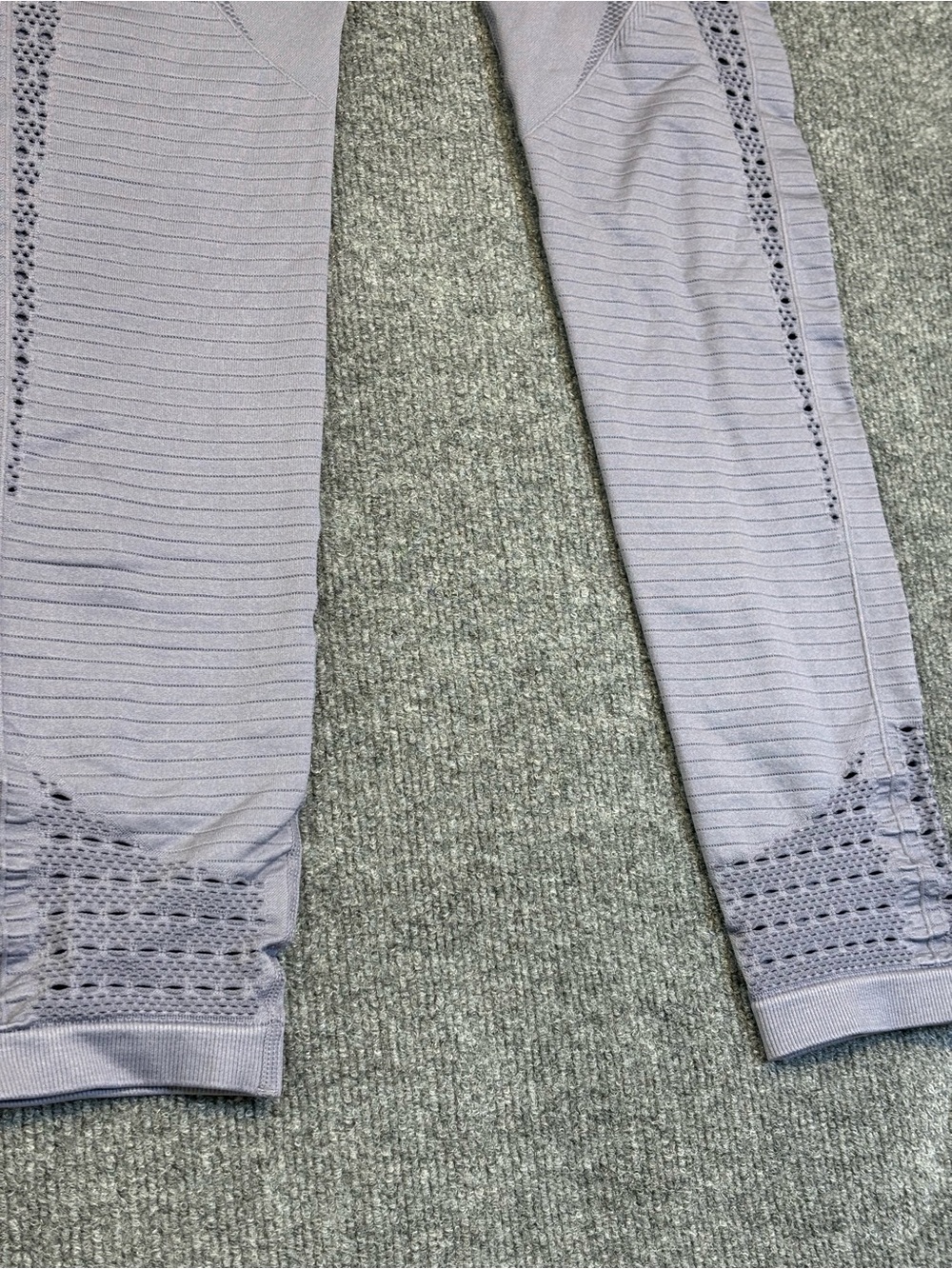 Gymshark Energy Seamless Leggings Lavender Purple High Rise Small EUC - Picture 10 of 14